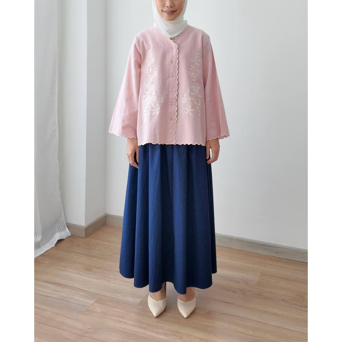 NISKA BLOUSE BY PETIKITA CASUAL