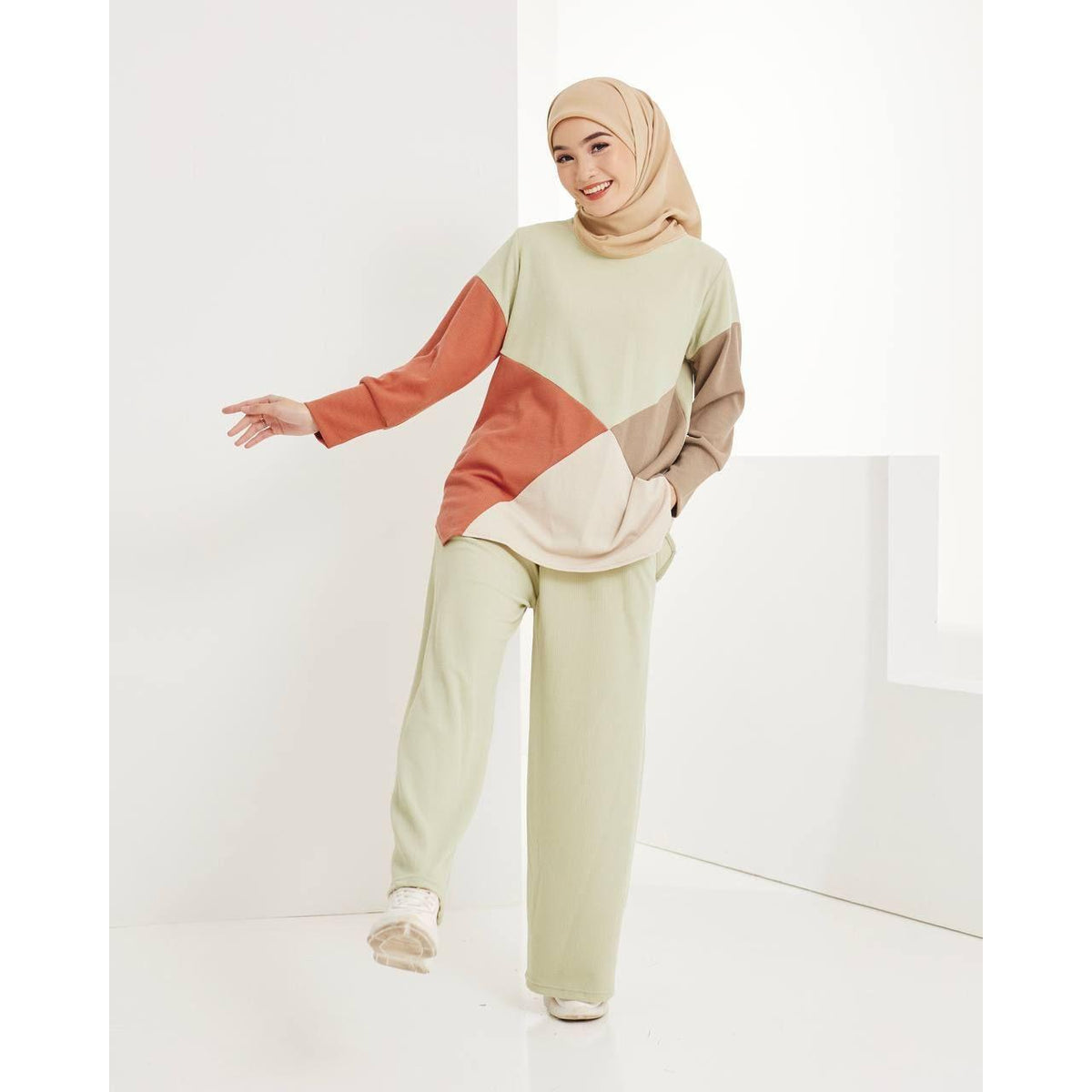 NAVERA SET BY PETIKITA COMFY SET