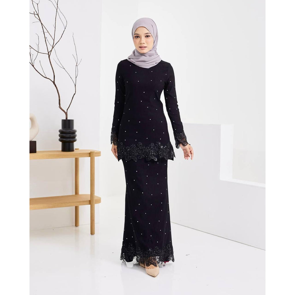 NAVEA KURUNG BY PETIKITA RAYA 2023