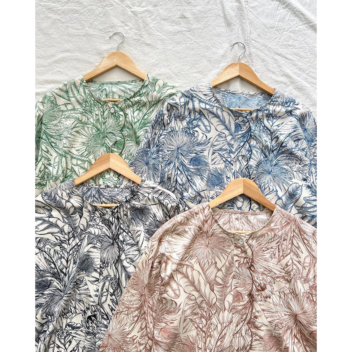 NARIN BLOUSE BY PETIKITA CASUAL