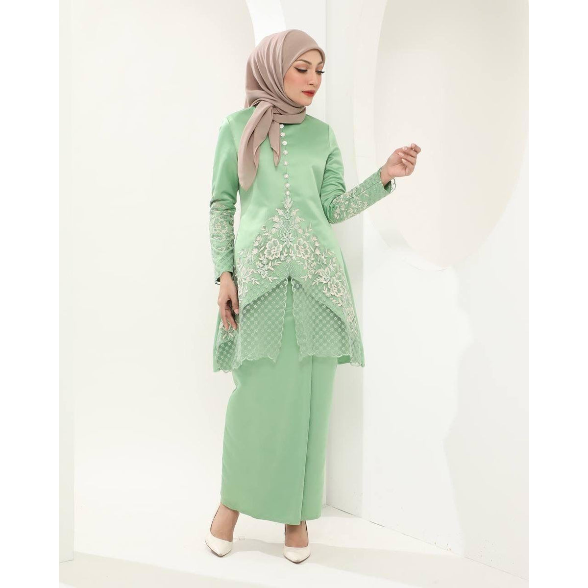 NAHLIA KURUNG BY PETIKITA RAYA