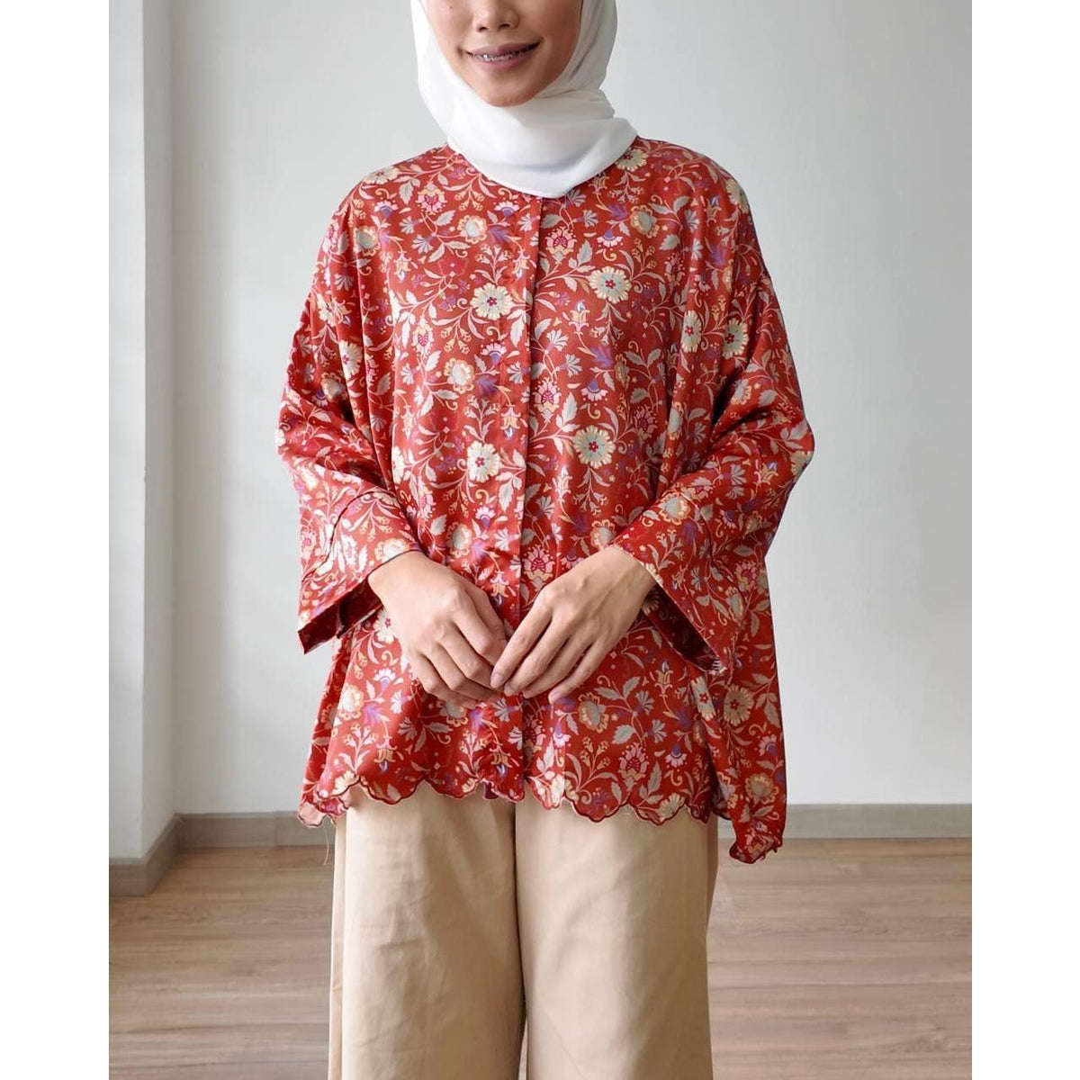 MUSTIKA BLOUSE BY PETIKITA CASUAL