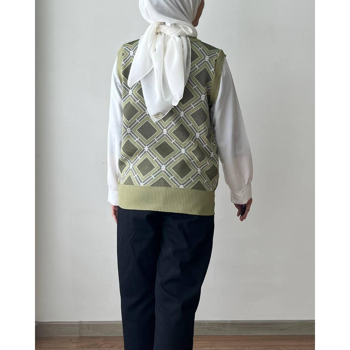 MUJI VEST BY PETIKITAA CASUAL