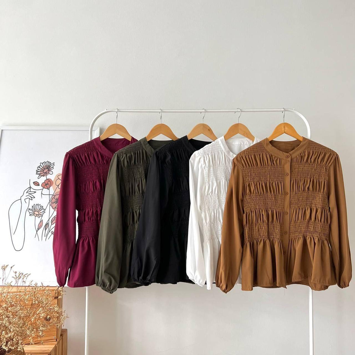 LUESA BLOUSE BY PETIKITAAAA