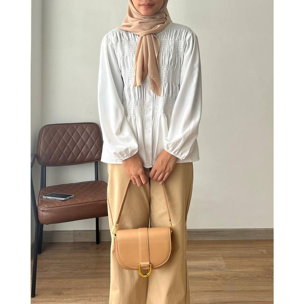 LUESA BLOUSE BY PETIKITAAAA