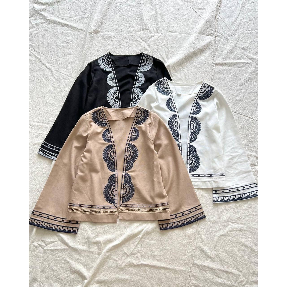 LORES CARDIGAN BY PETIKITA CASUAL