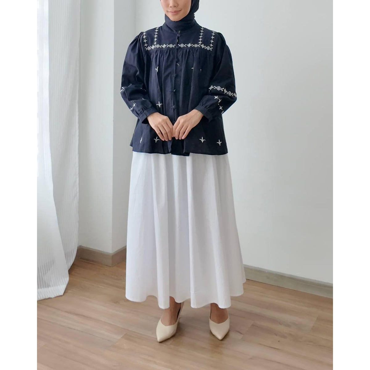 LINDA BLOUSE BY PETIKITA CASUAL