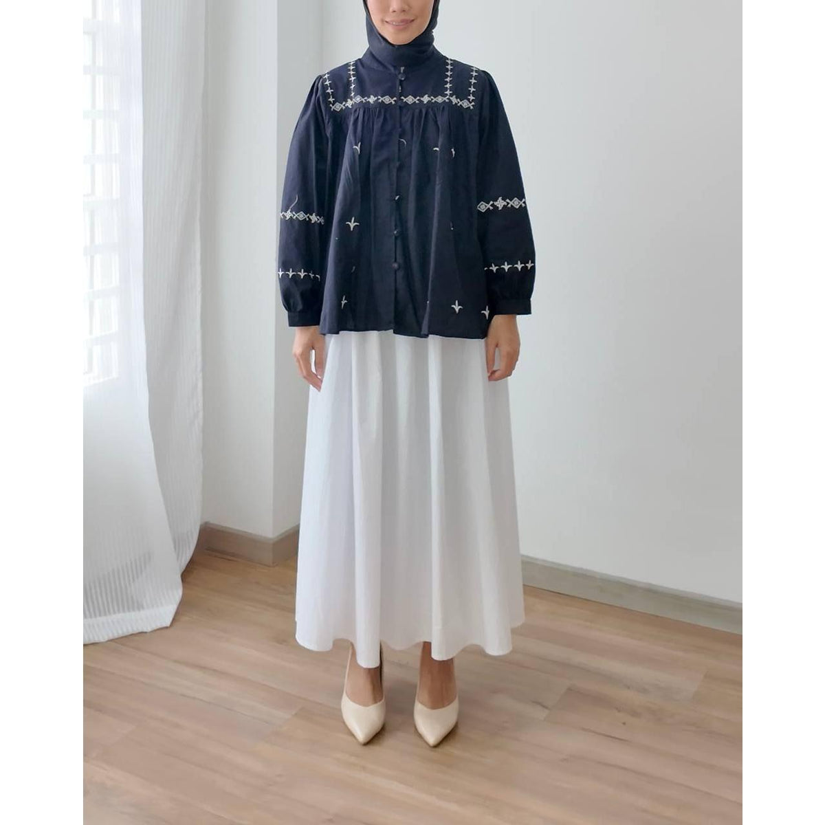 LINDA BLOUSE BY PETIKITA CASUAL