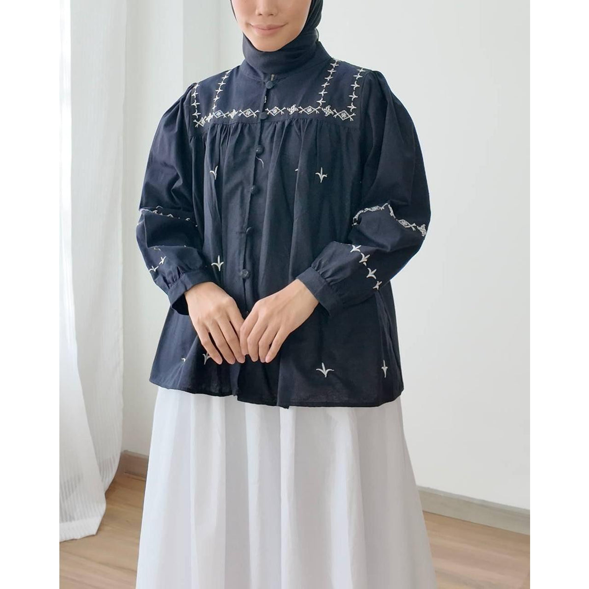 LINDA BLOUSE BY PETIKITA CASUAL