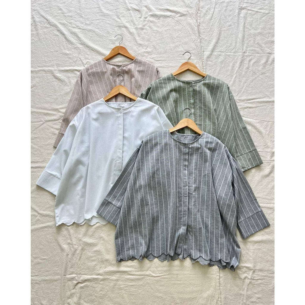 LEYNA BLOUSE BY PETIKITA CASUAL
