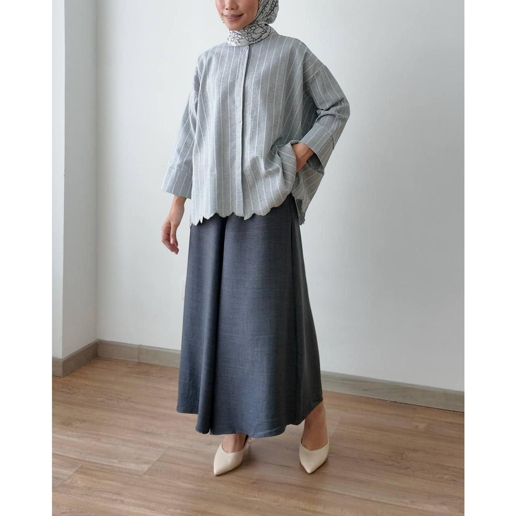LEYNA BLOUSE BY PETIKITA CASUAL