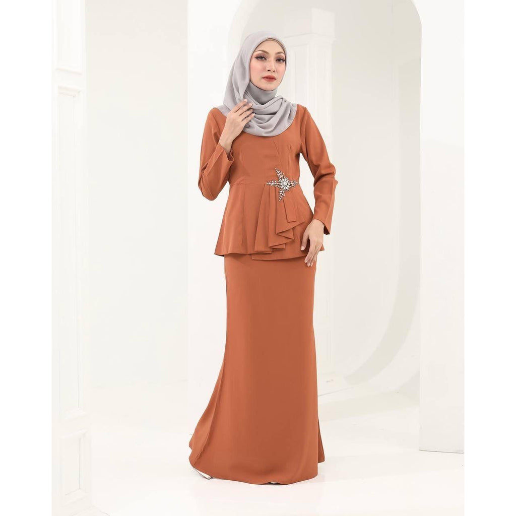 LAVELLA KURUNG BY PETIKITA RAYA
