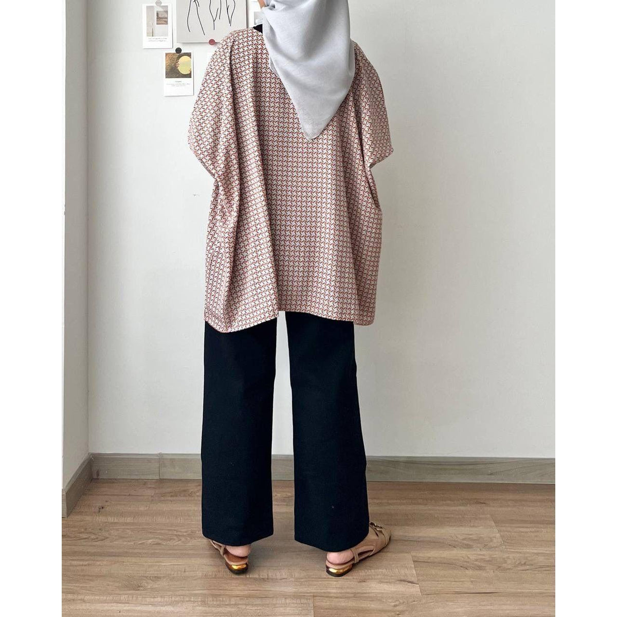 KIMO BLOUSE BY PETIKITA CASUAL