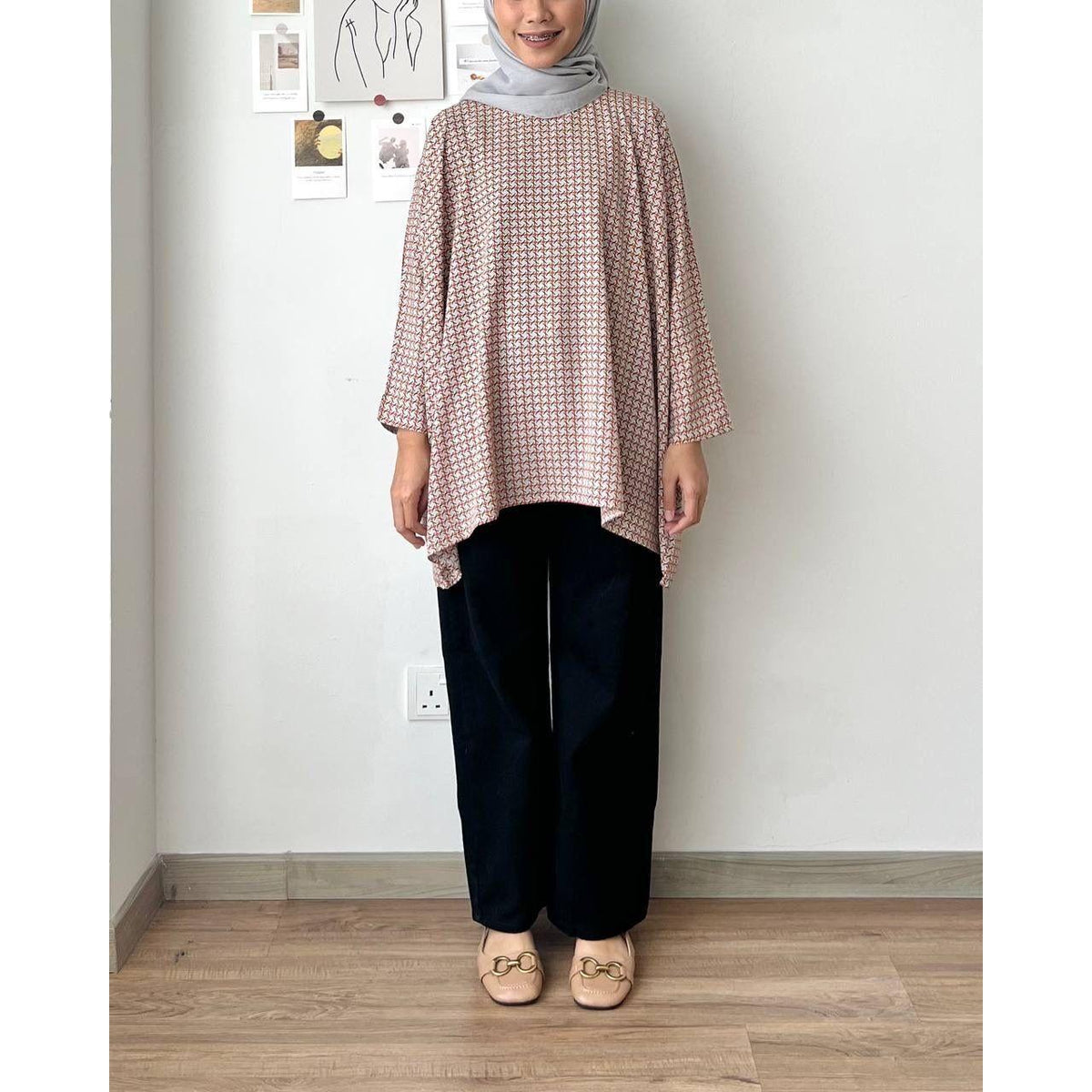 KIMO BLOUSE BY PETIKITA CASUAL