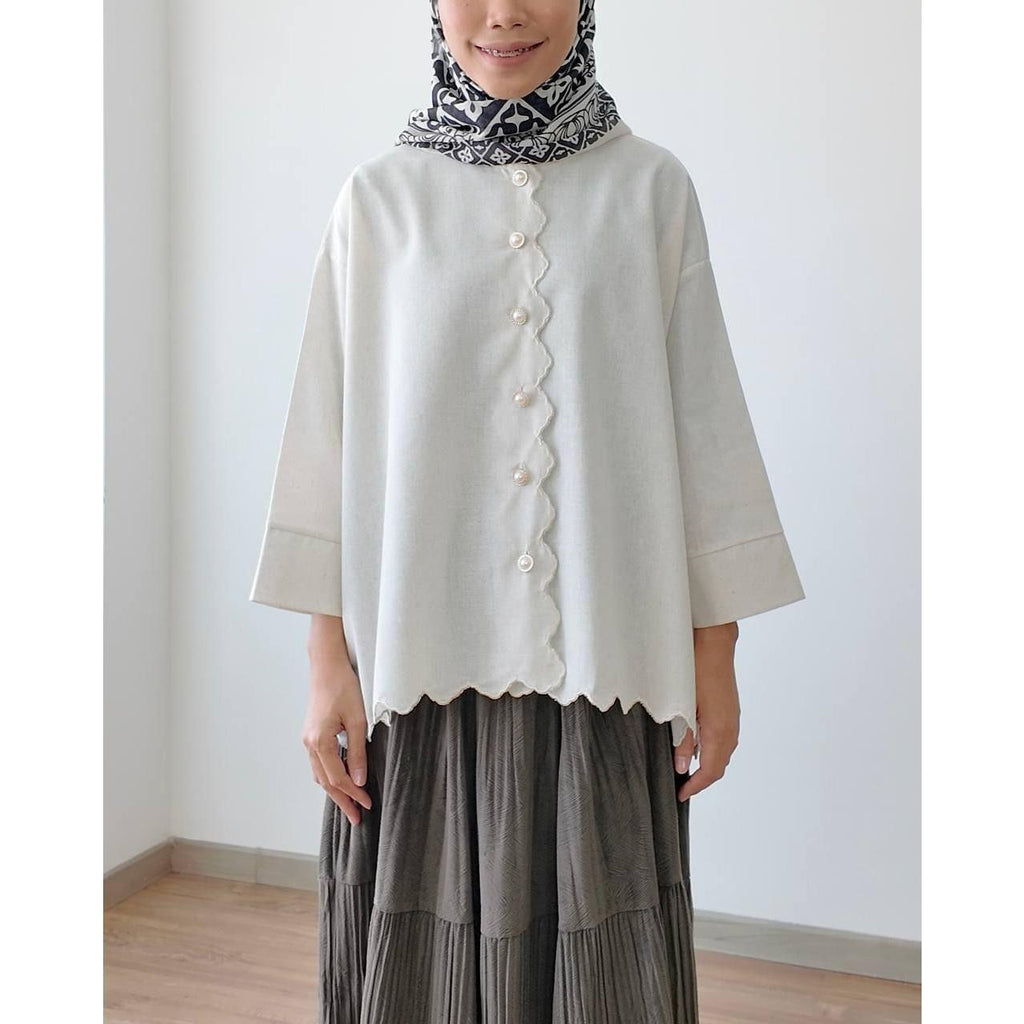 KEMALA BLOUSE BY PETIKITA CASUAL
