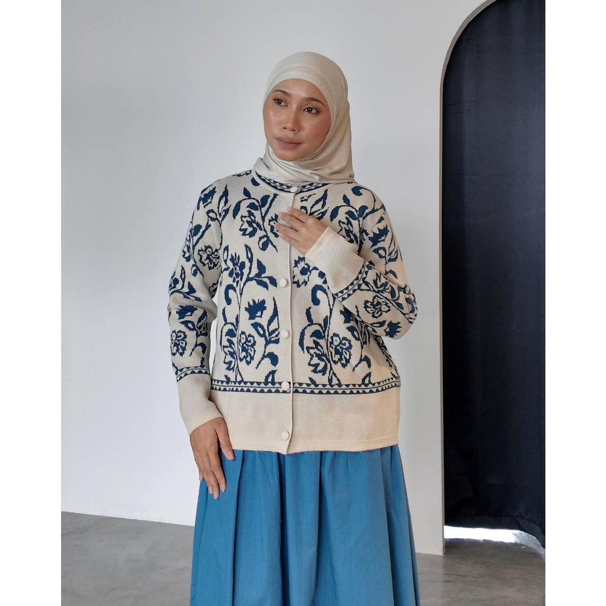 JULIYA OUTERWEAR BY PETIKITA CASUAL