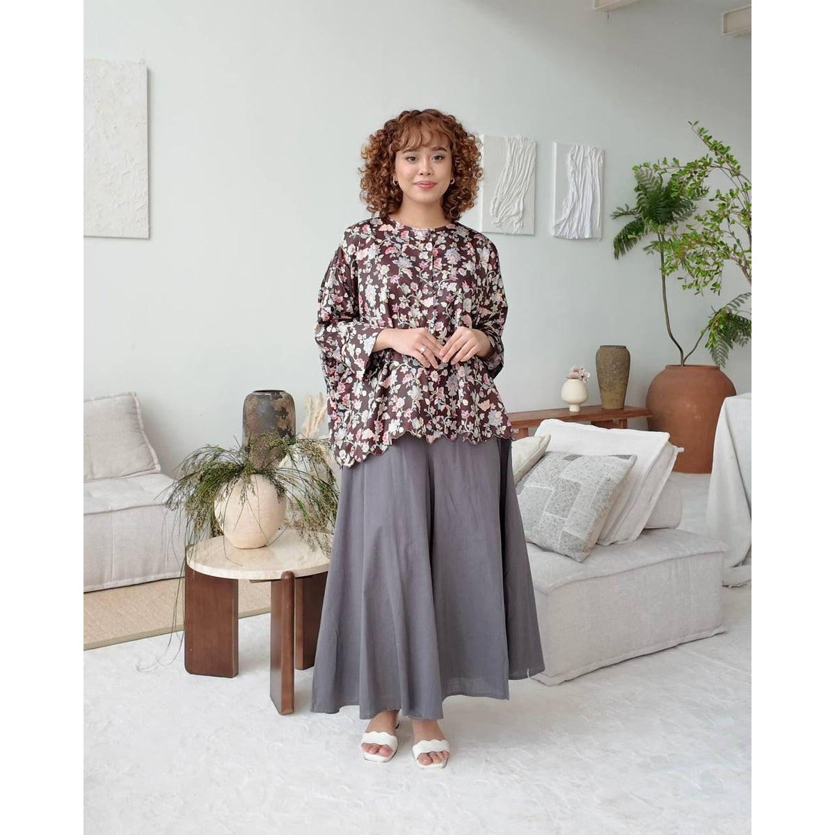 KALSOM BLOUSE BY PETIKITA CASUAL