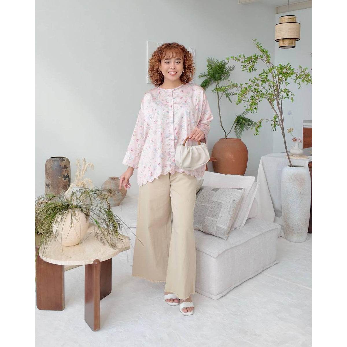KALSOM BLOUSE BY PETIKITA CASUAL