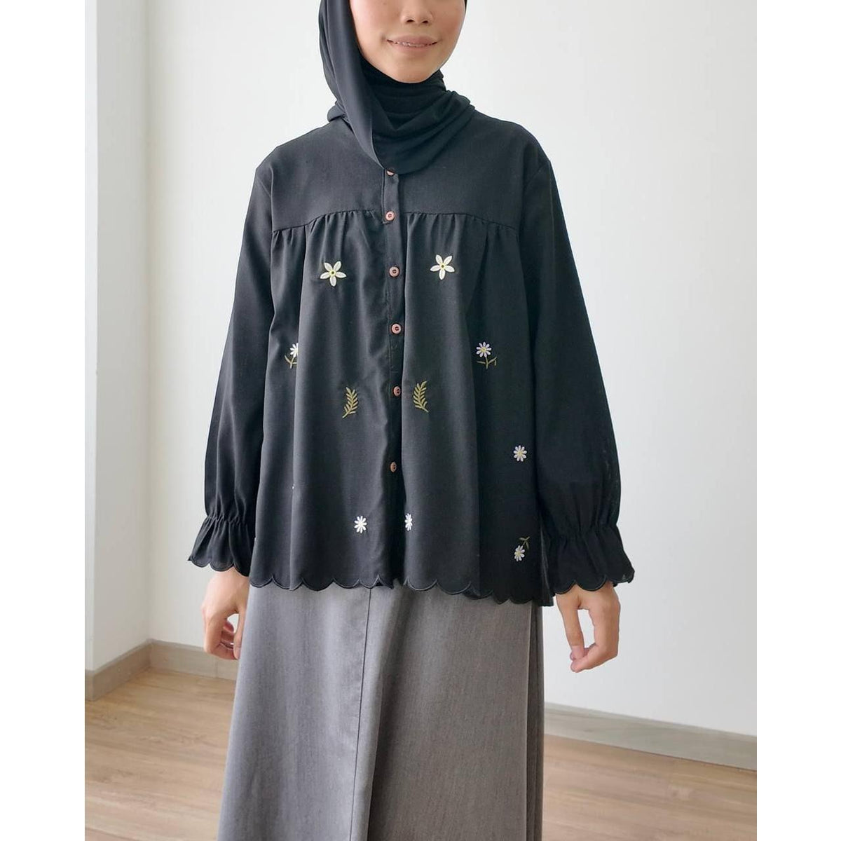 JUWITA BLOUSE BY PETIKITA CASUAL