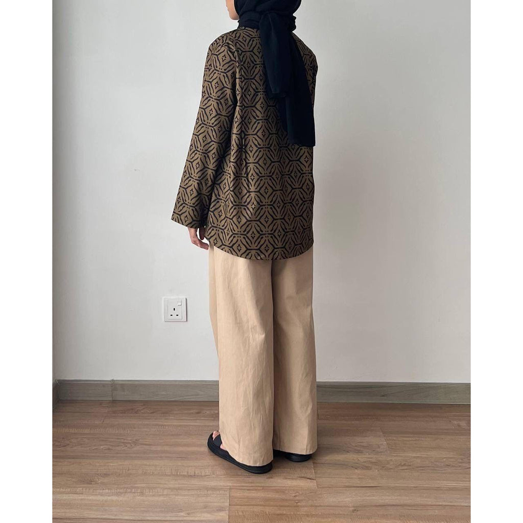 ISABEL BLOUSE BY PETIKITA