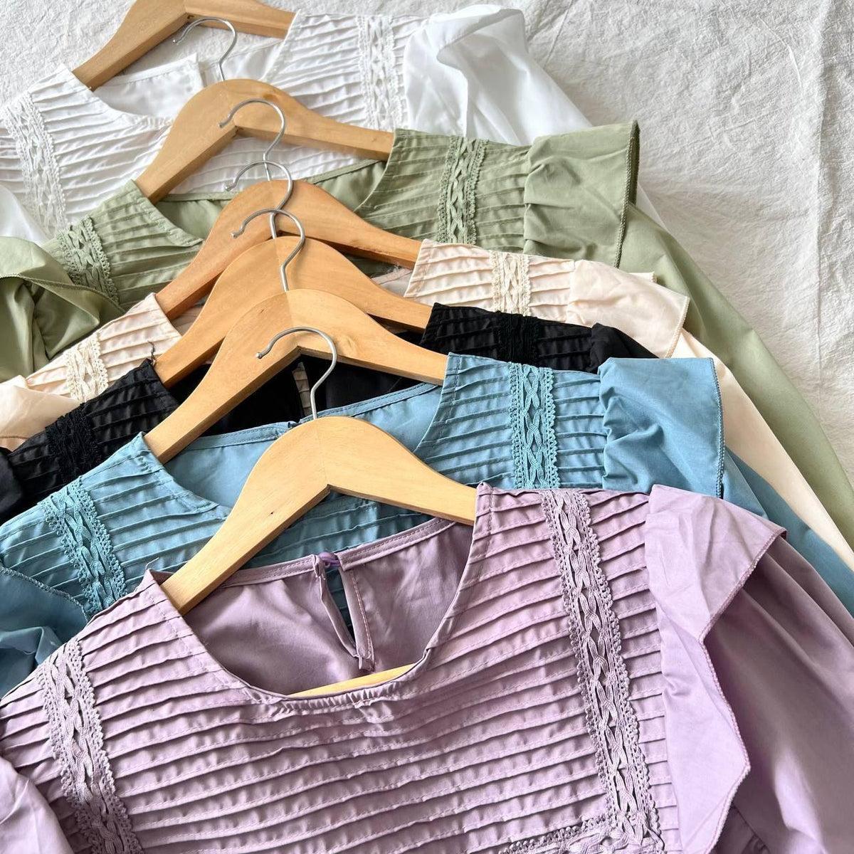 HEME BLOUSE BY PETIKITA CASUAL