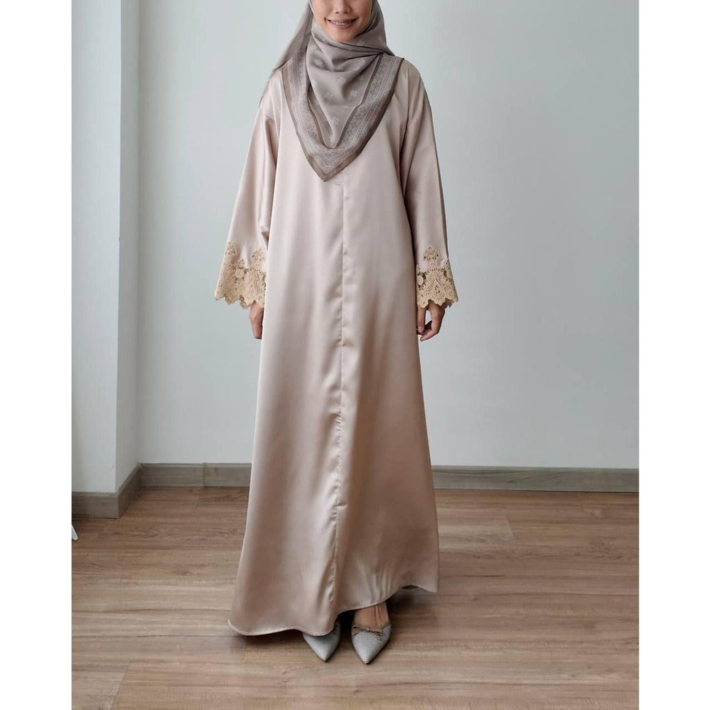 HELINA KAFTAN BY PETIKITA RAYA 2024