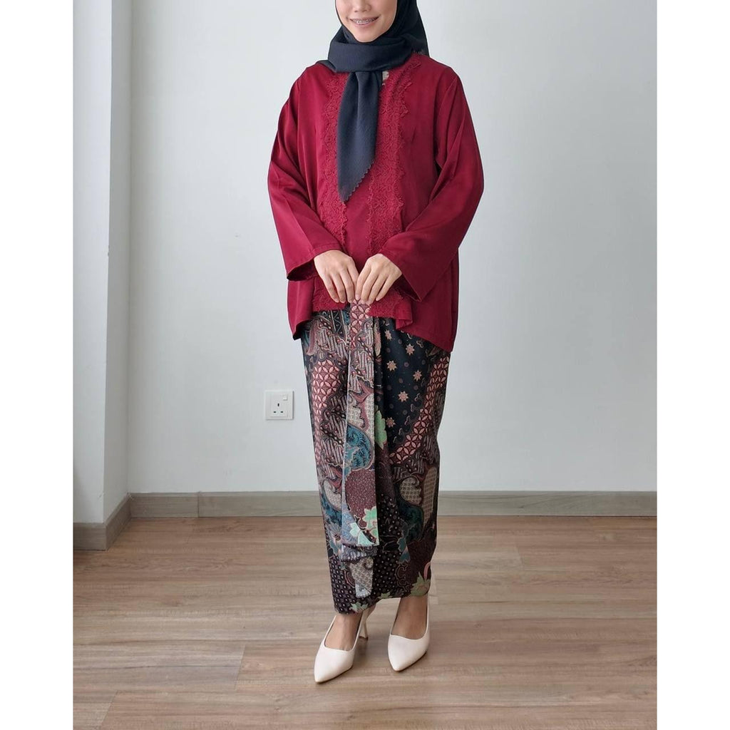 HAZWA KEBAYA BY PETIKITA RAYA 2024