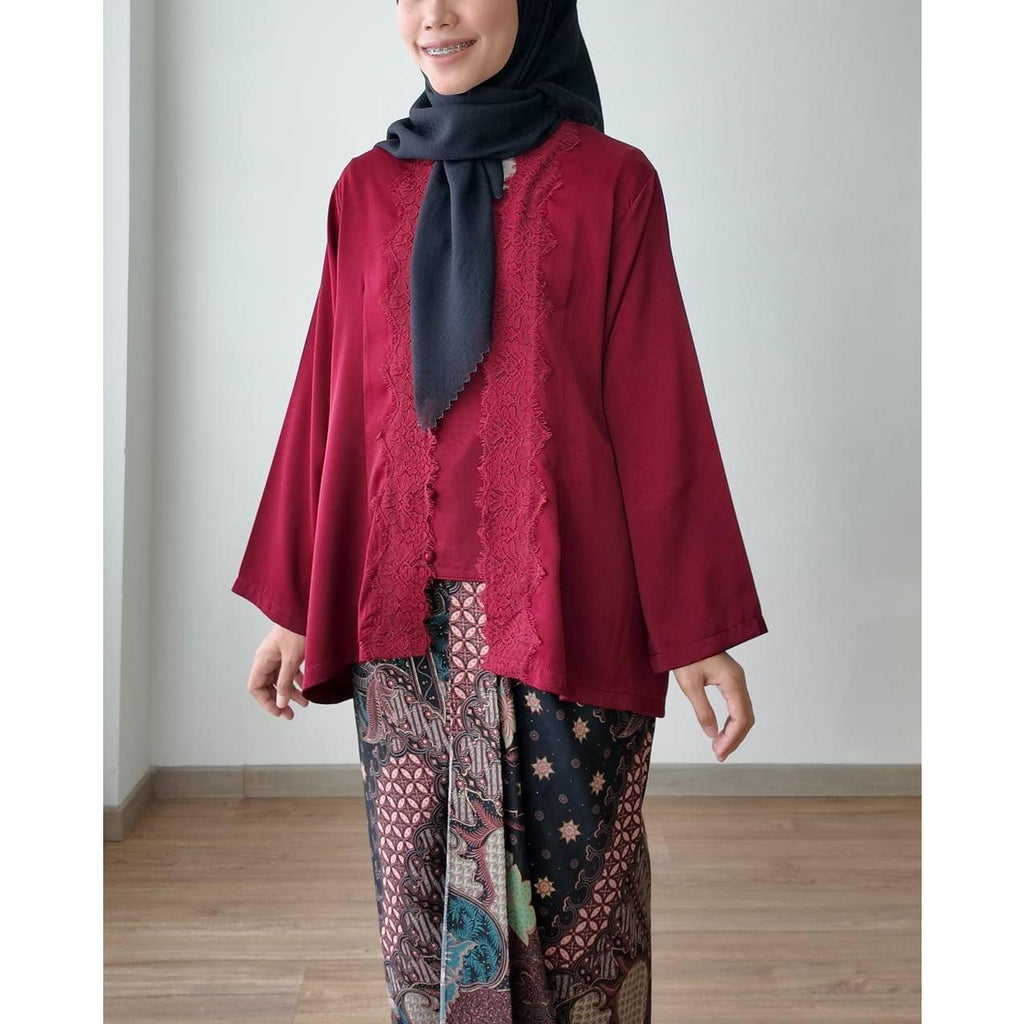 HAZWA KEBAYA BY PETIKITA RAYA 2024