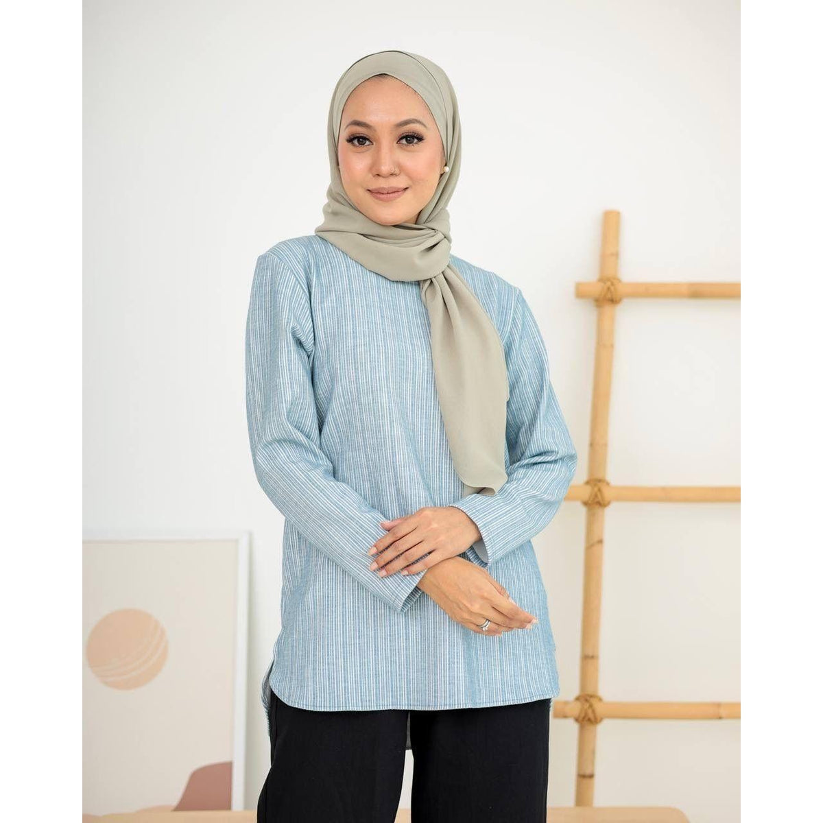 GITA TOPS BY PETIKITA CASUAL