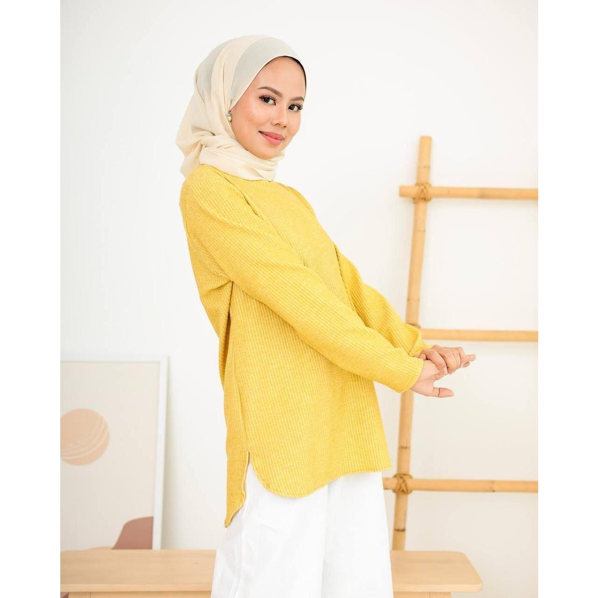 GITA TOPS BY PETIKITA CASUAL