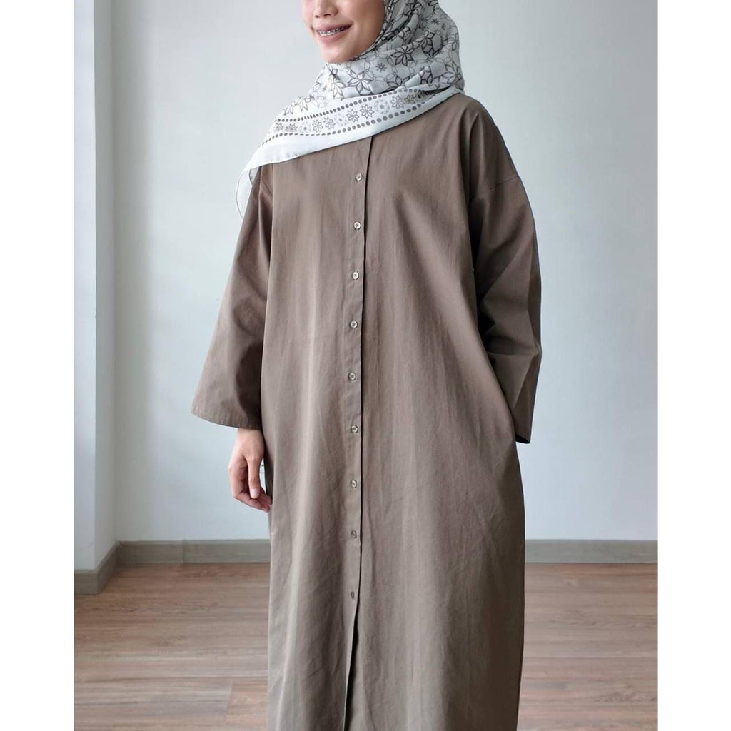 GISYA BLOUSE BY PETIKITA CASUAL