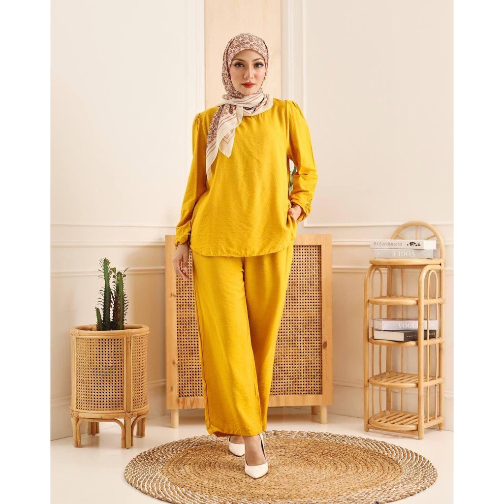 GILLIA SET BY PETIKITA  CASUAL