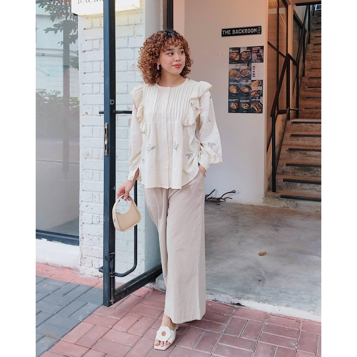 GIANI BLOUSE BY PETIKITAAAA