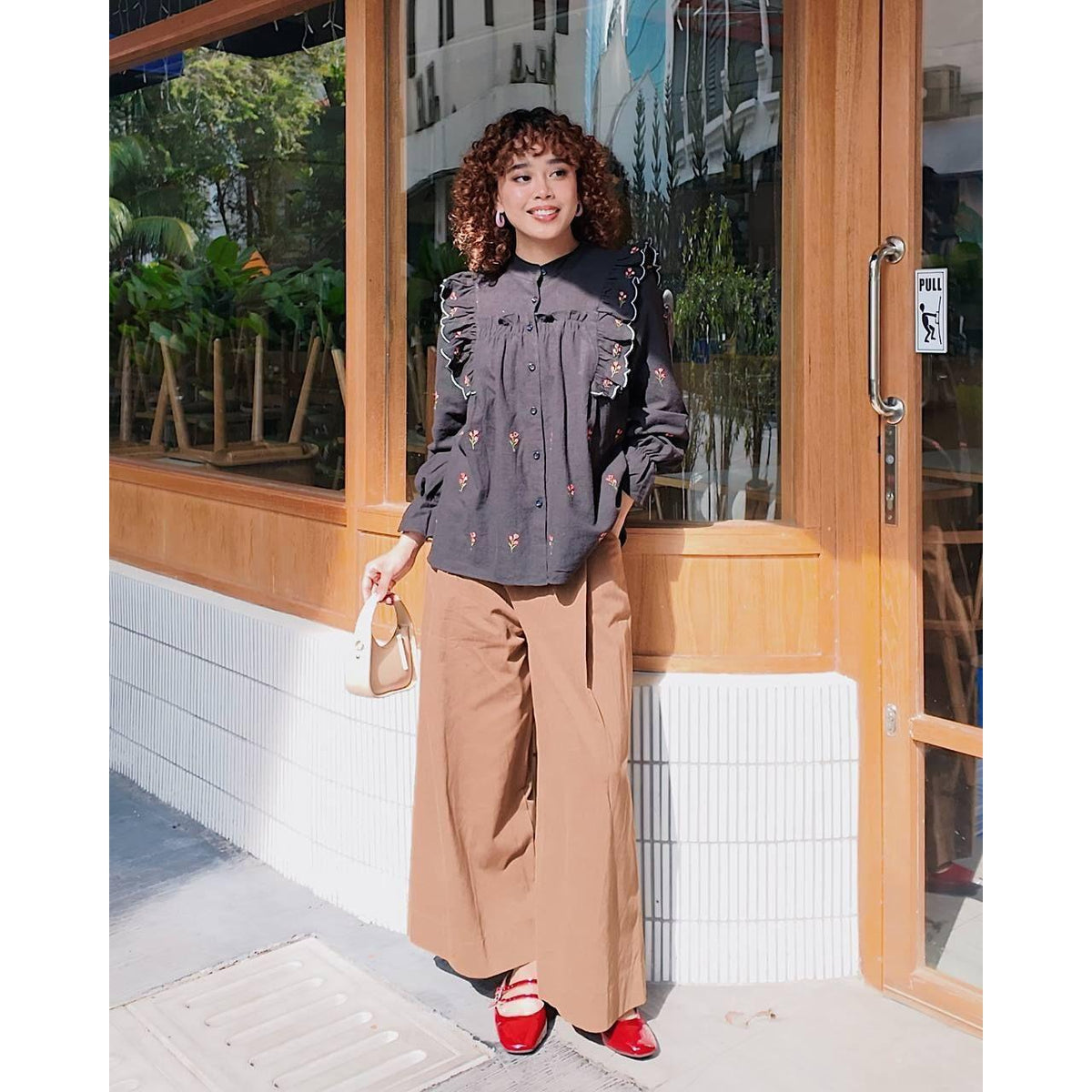 FATIMA BLOUSE BY PETIKITA CASUAL