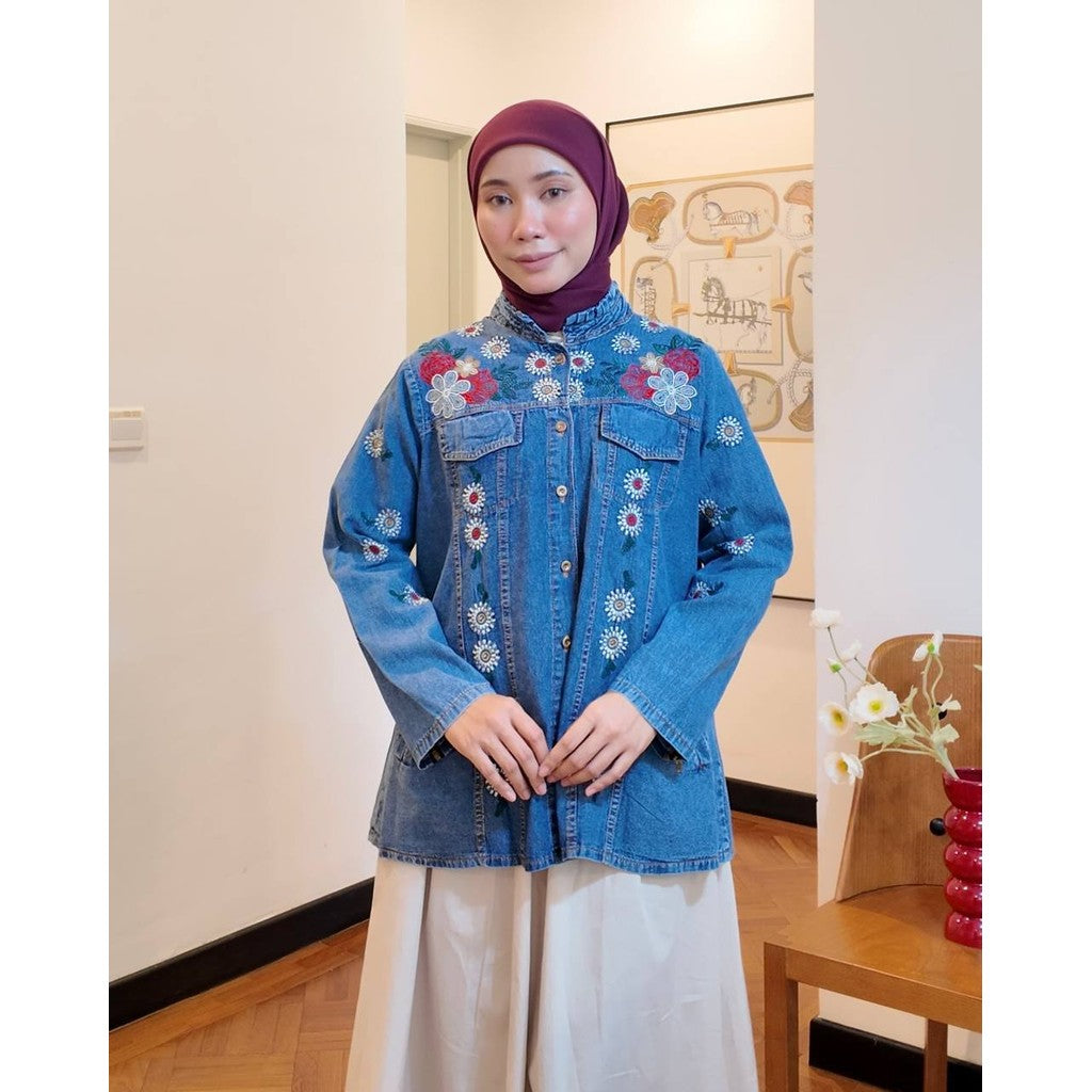 MAYUMI BLOUSE PETIKITA KASUAL
