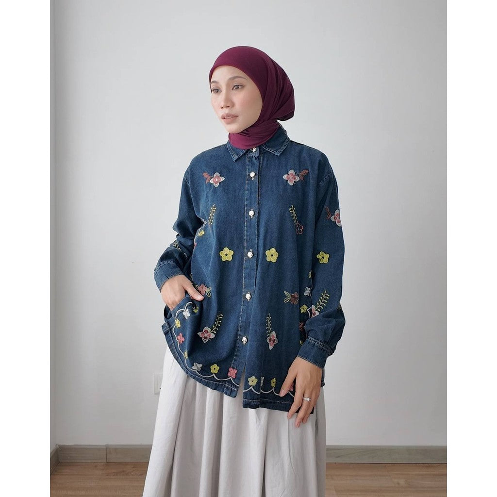 FRIDA BLAUS PETIKITA KASUAL
