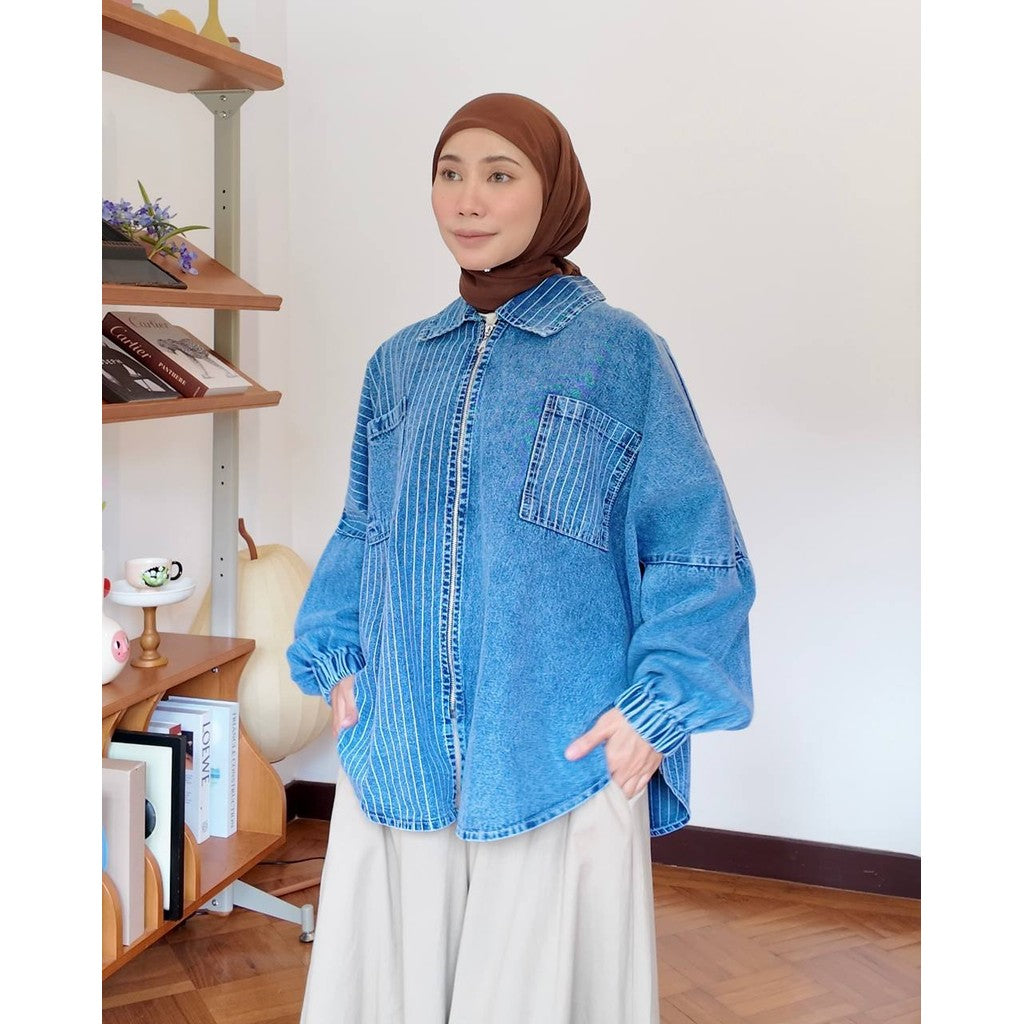 JINKO TOPS PETIKITA CASUAL