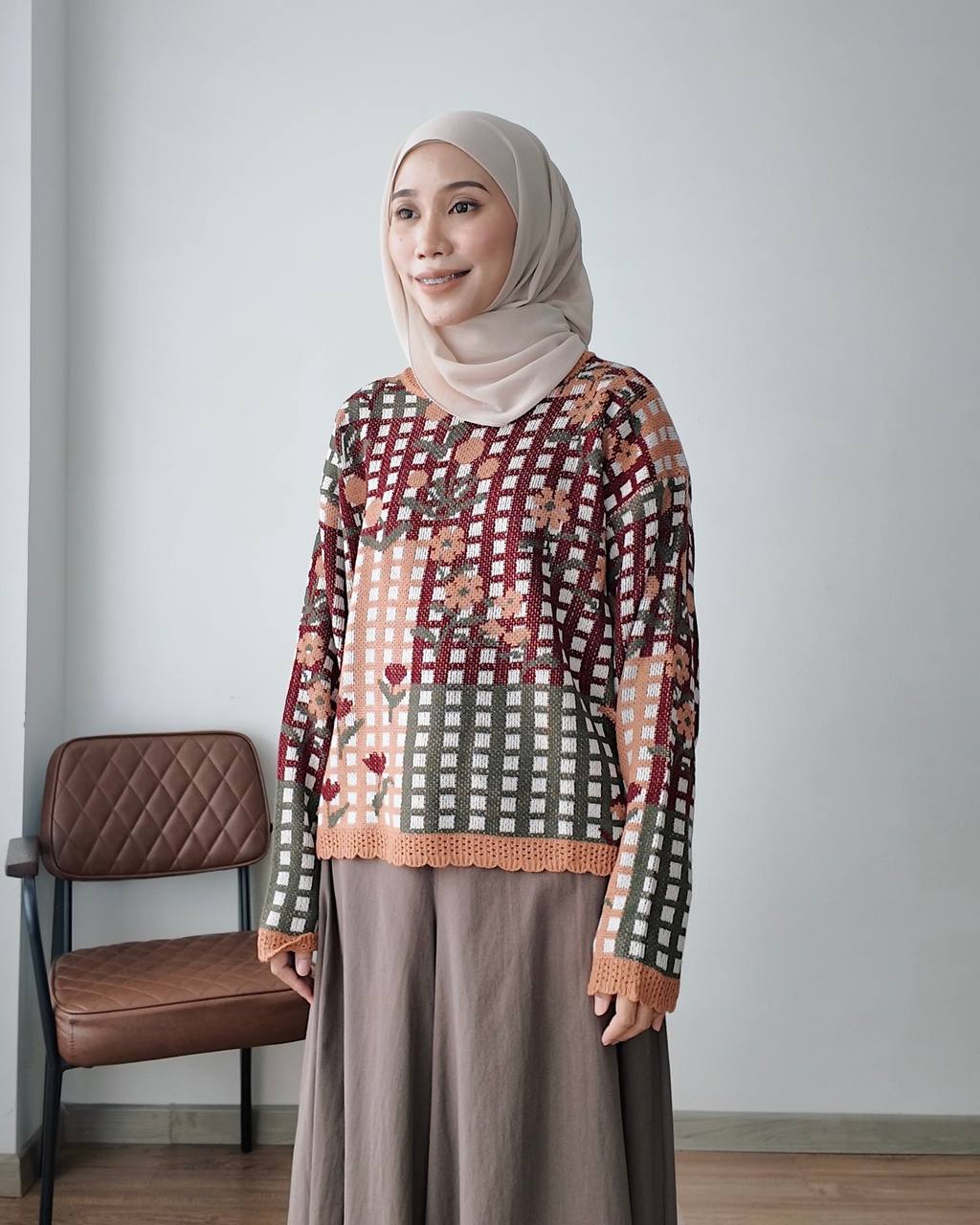 CHIKA TOPS BY PETIKITA CASUAL