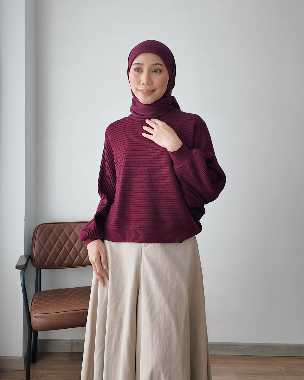 RUBY TOPS BY PETIKITA CASUAL