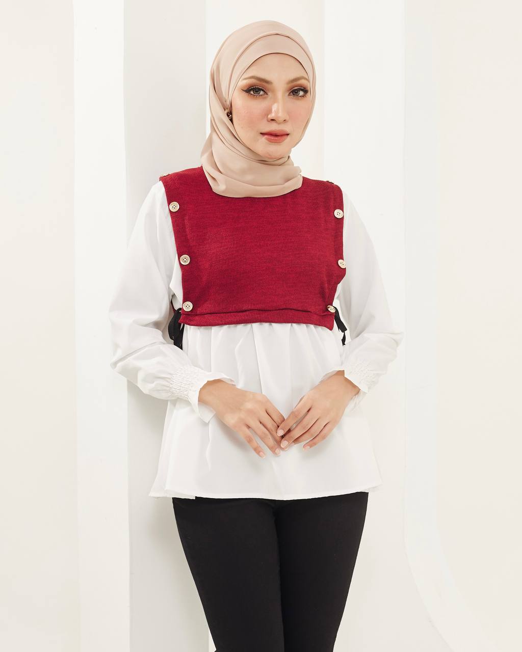 MAKO TOPS BY PETIKITA / LIMITED STOCK