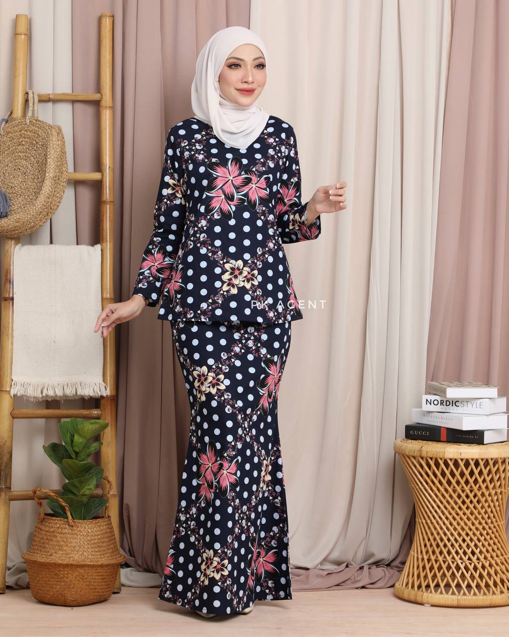 MAERA KURUNG BY PETIKITA RAYA