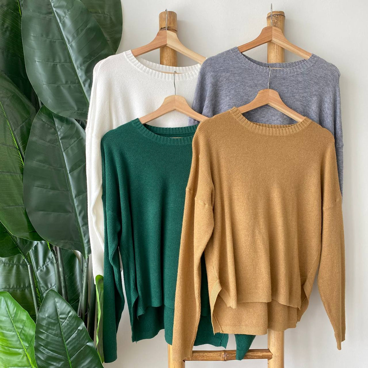 TUTI KNIT TOPS BY PETIKITA