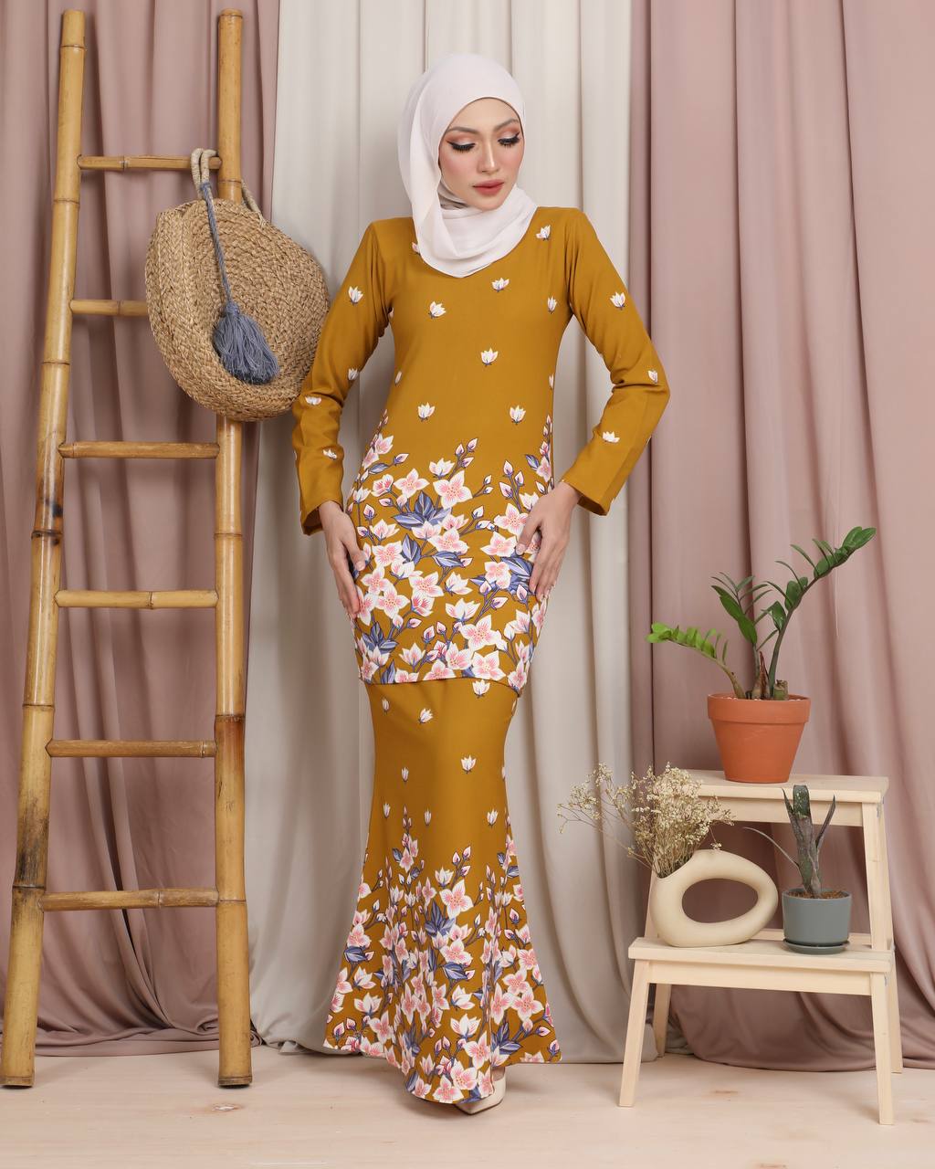 UYAINA KURUNG BY PETIKITA RAYA