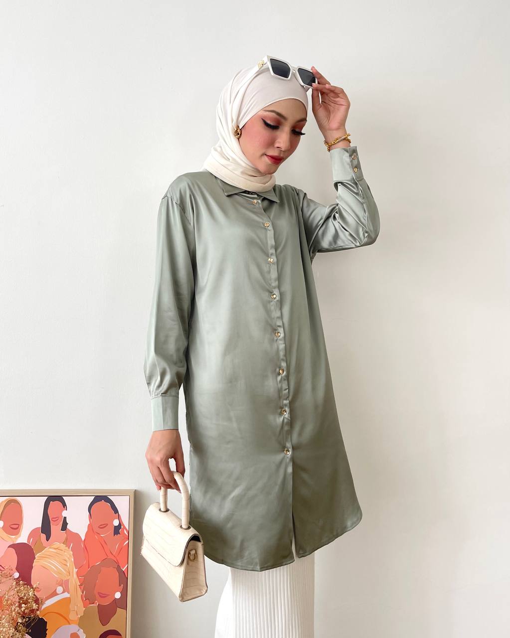 ILAYDA BLOUSE BY PETIKITA CASUAL