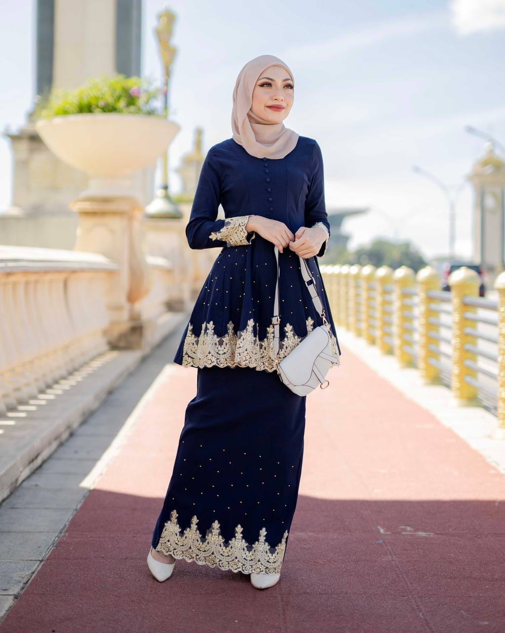 GHISKA KEBARUNG BY PETIKITA RAYA