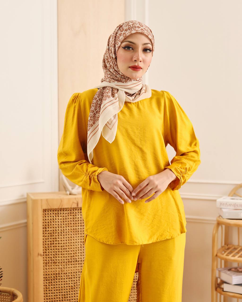 GILLIA SET BY PETIKITA  CASUAL