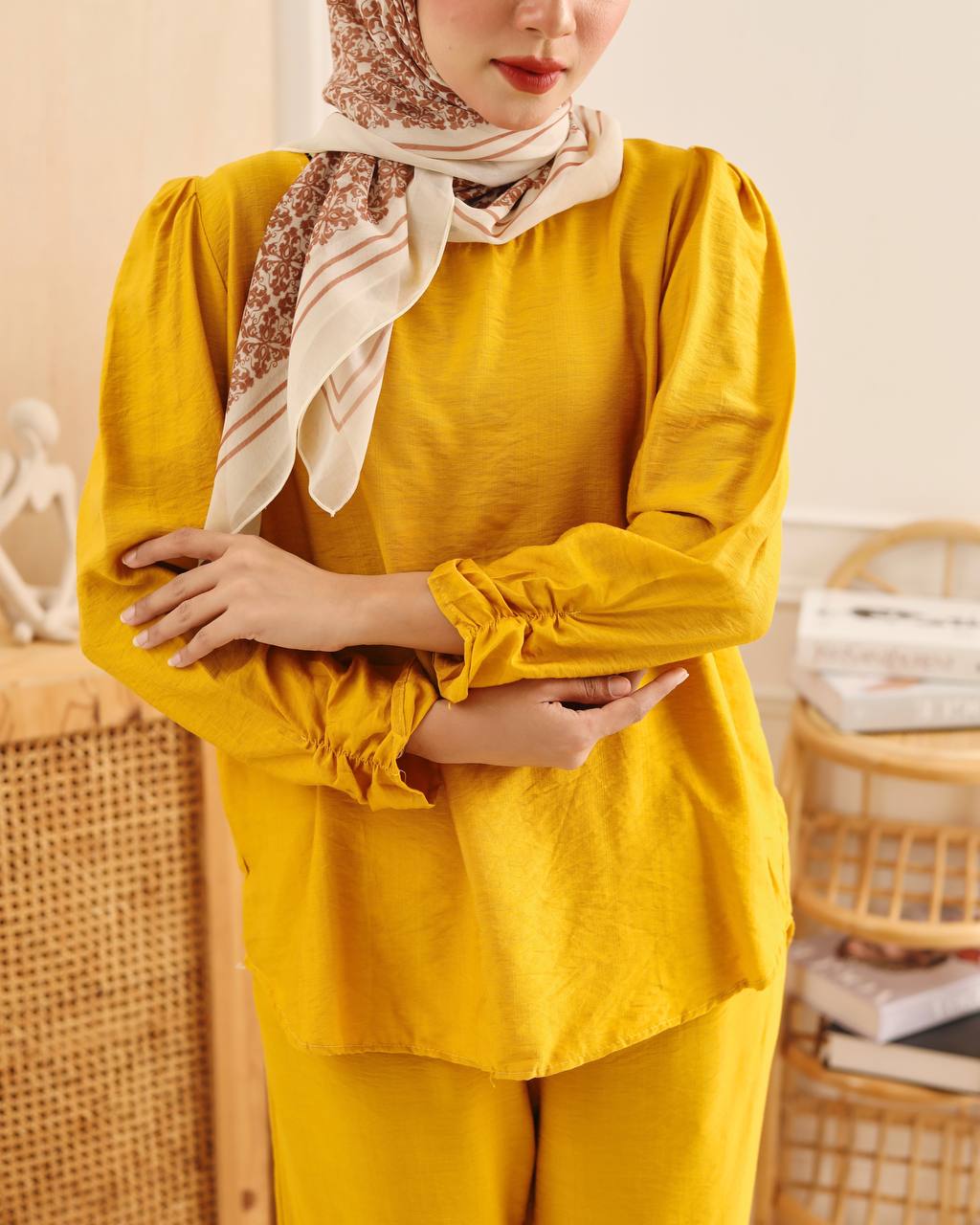 GILLIA SET BY PETIKITA  CASUAL