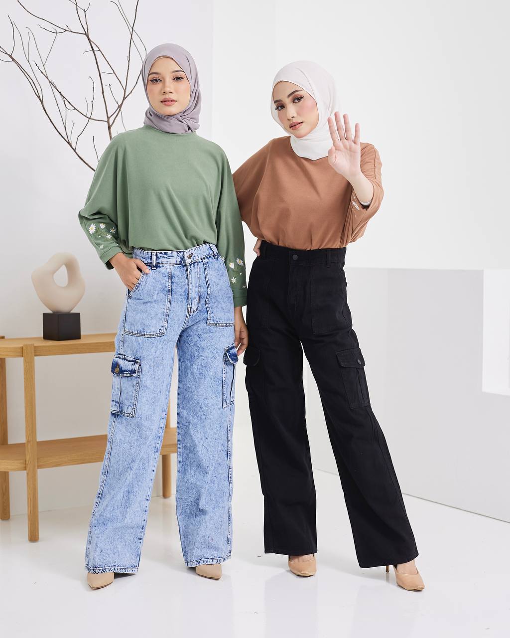 FRESIA CARGO JEANS BY PETIKITA